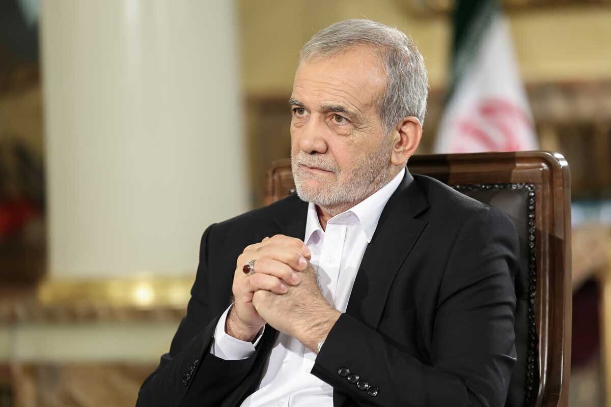 دولت تکذیب کرد: استعفای پزشکیان شایعه است دولت تکذیب کرد: استعفای پزشکیان شایعه است